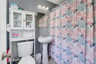 409 W Cedar St, Compton, CA 90220 - Photo 20