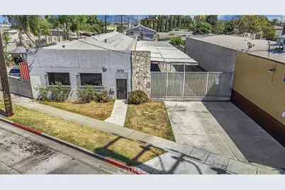 9516 Rayo Ave., South Gate, CA 90280 - Photo 1