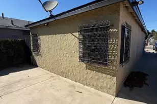 836 W Cedar, Compton, CA 90220 - Photo 20