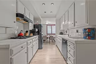 14521 Benefit St, Sherman Oaks, CA 91403 - Photo 10