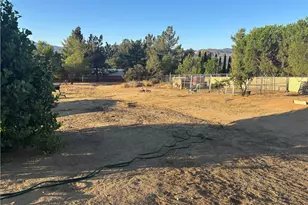 59133 Gilman Rd, Anza, CA 92539 - Photo 16