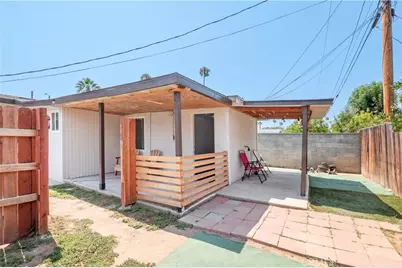 3893 Overland Street, Riverside, CA 92503 - Photo 16