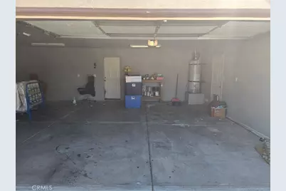 2103 Delgada, Bakersfield, CA 93313 - Photo 18