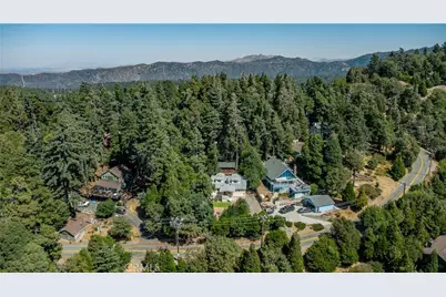 23882 Skyland Drive, Crestline, CA 92325 - Photo 32