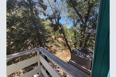 33415 Cedar Dr, Running Springs, CA 92382 - Photo 6