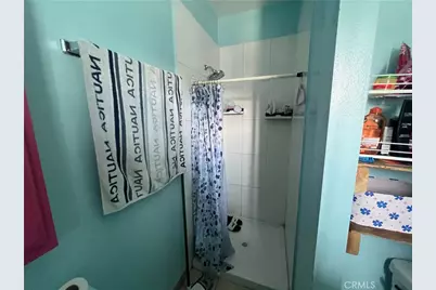 5881 S Broadway Avenue, Los Angeles, CA 90003 - Photo 12
