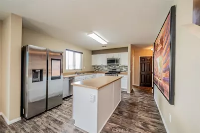 16013 Papago Place, Victorville, CA 92394 - Photo 10