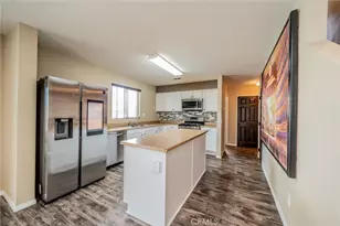 16013 Papago Pl, Victorville, CA 92394 - Photo 10