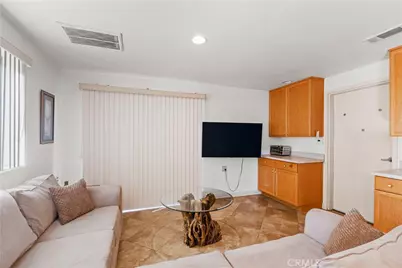 17850 Vista Del Lago Dr, Riverside, CA 92503 - Photo 22