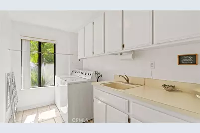 17850 Vista Del Lago Dr, Riverside, CA 92503 - Photo 14