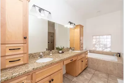 1830 Calaveras Road, Pinon Hills, CA 92372 - Photo 20