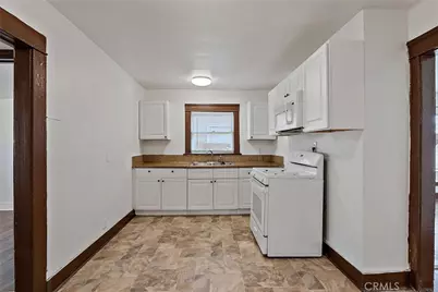 205 E 64th, Los Angeles, CA 90003 - Photo 26
