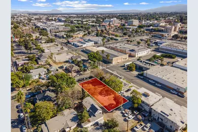 335 North Gordon Street, Pomona, CA 91768 - Photo 2