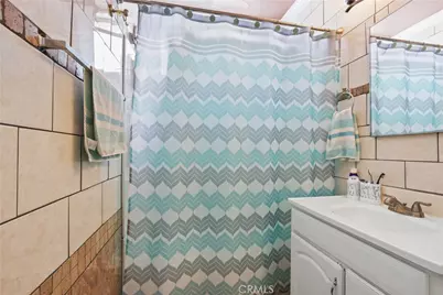 618 E 225th, Carson, CA 90745 - Photo 8