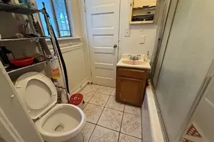 127 E 81st, Los Angeles, CA 90003 - Photo 8