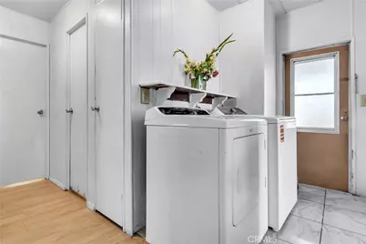 301 E Foothill Boulevard #34, Pomona, CA 91767 - Photo 12