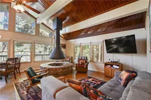 1942 Wilderness Rd, Running Springs, CA 92382 - Photo 10