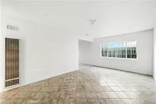 9430 Parmelee Ave, Los Angeles, CA 90002 - Photo 8
