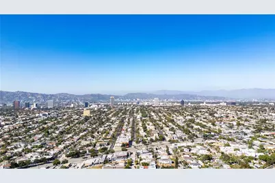 5563 Bangor, Los Angeles, CA 90016 - Photo 24