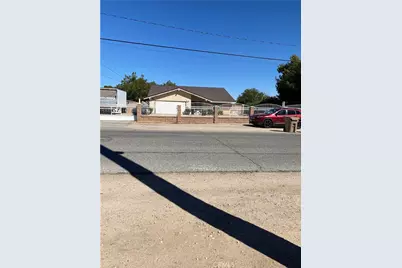 17578 Walnut Street, Hesperia, CA 92345 - Photo 2