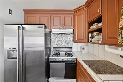15515 Shadow Mountain, Lake Elsinore, CA 92530 - Photo 12