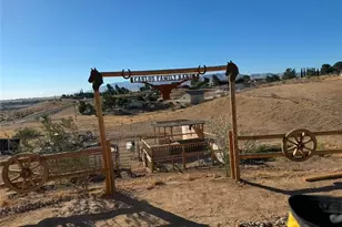 11843 Ivy, Hesperia, CA 92345 - Photo 16