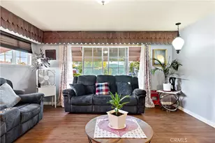 109 W Glencoe, Compton, CA 90220 - Photo 6