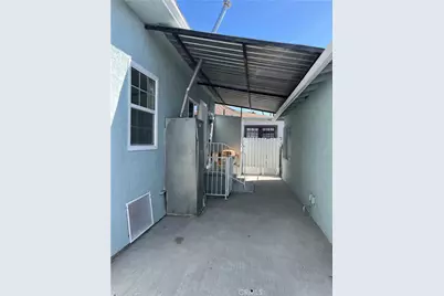 1426 E 50th, Los Angeles, CA 90011 - Photo 10