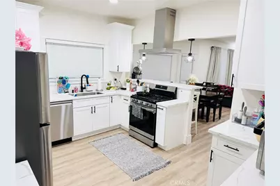 873 N Towne, Pomona, CA 91767 - Photo 4