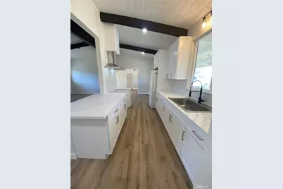 13100 Skiomah, Apple Valley, CA 92308 - Photo 10