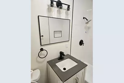 13100 Skiomah, Apple Valley, CA 92308 - Photo 12