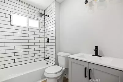 1646 E 41st, Los Angeles, CA 90011 - Photo 12