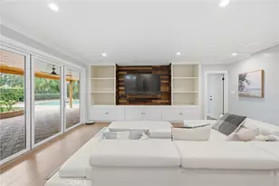 19530 Tuba St, Northridge, CA 91326 - Photo 16