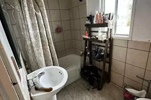 10401 State, South Gate, CA 90280 - Photo 18