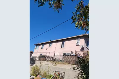 473 Savannah, Los Angeles, CA 90033 - Photo 2