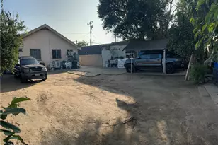 731 W 54th, Los Angeles, CA 90037 - Photo 12