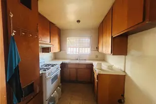 980 Yale, Los Angeles, CA 90012 - Photo 8