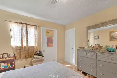 552 W 108th Street, Los Angeles, CA 90044 - Photo 48