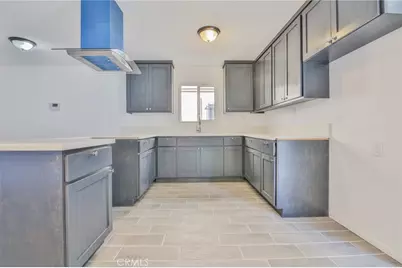 10408 Wilmington, Los Angeles, CA 90002 - Photo 8