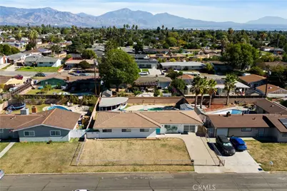 979 N Gardena, Rialto, CA 92376 - Photo 30