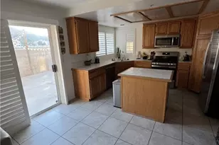 15507 Coleen, Fontana, CA 92337 - Photo 4