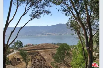 17449 Sunnyslope Avenue, Lake Elsinore, CA 92530 - Photo 2