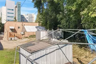 1140 N Chicago, Los Angeles, CA 90033 - Photo 8