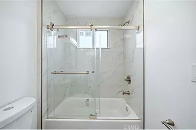 300 E 25th, Los Angeles, CA 90011 - Photo 26