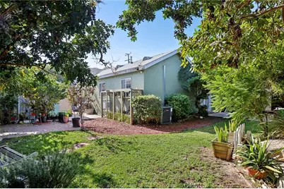 8441 Alameda, Downey, CA 90242 - Photo 32