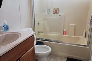 10375 Lilac, Oak Hills, CA 92344 - Photo 16