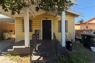 8511 Maie, Los Angeles, CA 90001 - Photo 2