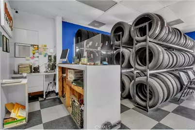 13945 N Indian Canyon Dr, Desert Hot Springs, CA 92258 - Photo 16