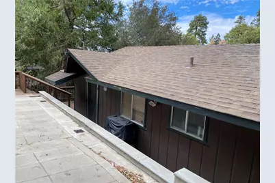 24924 Saxon Dr, Crestline, CA 92325 - Photo 10