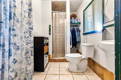 712 W 7th, Pomona, CA 91766 - Photo 20